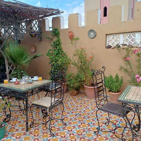 Chambres D'Hotes Les Amis Taroudant Exterior photo